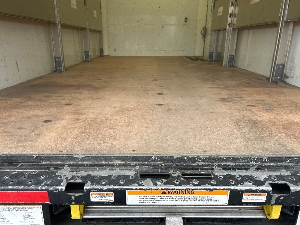 Light Duty Box Truck-Light and Medium Duty Trucks-GMC-2022-Savana G33903-Morrisville-NC-44,793\n\t\tmiles-$ 46,750 - Image 9