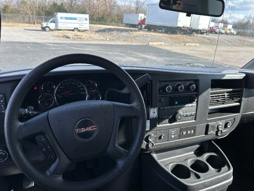 Light Duty Box Truck-Light and Medium Duty Trucks-GMC-2022-Savana G33903-Mount Juliet-TN-34,970\n\t\tmiles-$ 50,250 - Image 16