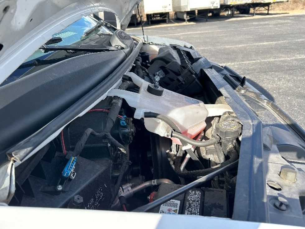 Light Duty Box Truck-Light and Medium Duty Trucks-GMC-2022-Savana G33903-Mount Juliet-TN-34,970\n\t\tmiles-$ 50,250 - Image 21