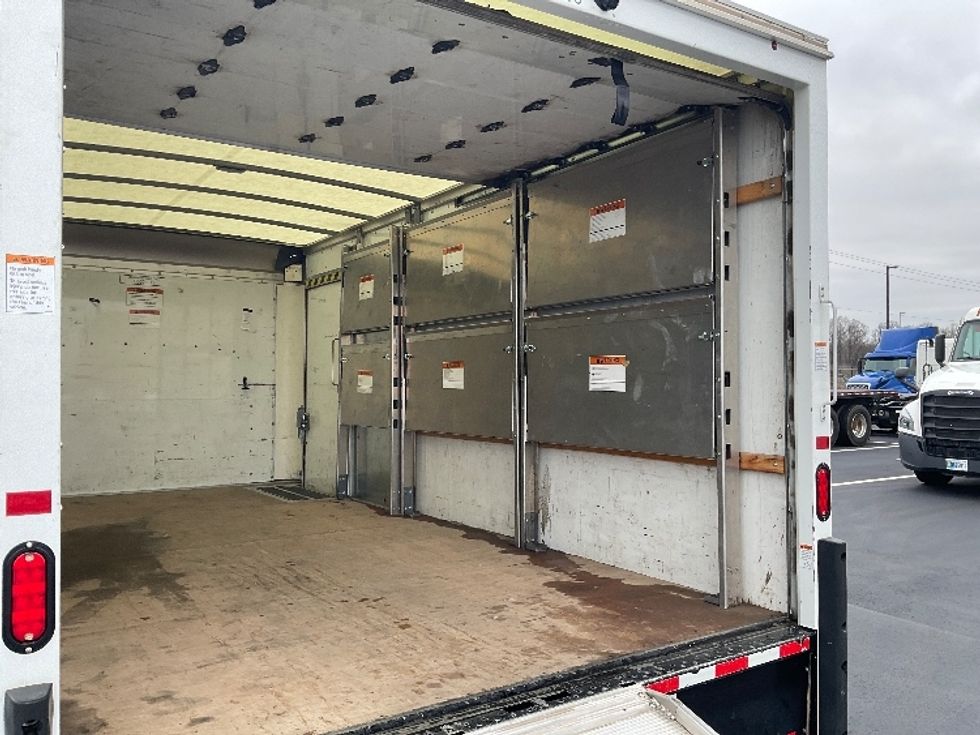 Light Duty Box Truck-Light and Medium Duty Trucks-GMC-2022-Savana G33903-Mount Juliet-TN-44,006\n\t\tmiles-$ 49,000 - Image 12