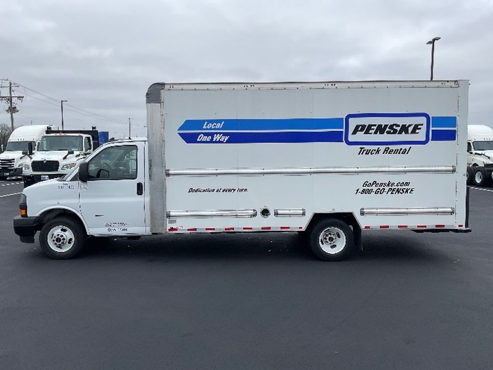 Light Duty Box Truck-Light and Medium Duty Trucks-GMC-2022-Savana G33903-Mount Juliet-TN-44,006\n\t\tmiles-$ 49,000 - Image 4