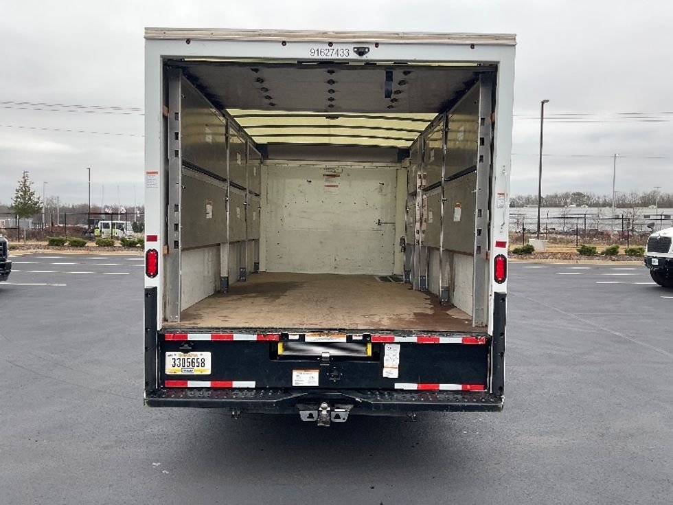 Light Duty Box Truck-Light and Medium Duty Trucks-GMC-2022-Savana G33903-Mount Juliet-TN-44,006\n\t\tmiles-$ 49,000 - Image 8