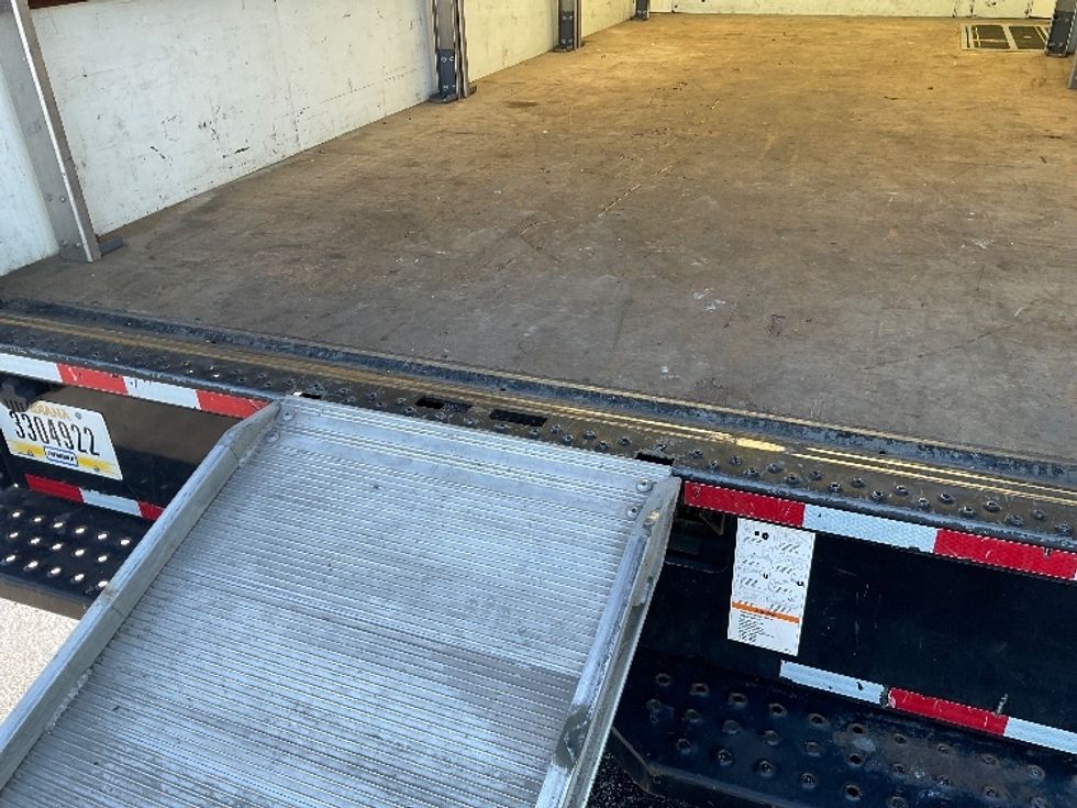 Light Duty Box Truck-Light and Medium Duty Trucks-GMC-2022-Savana G33903-Mount Pleasant-PA-57,513\n\t\tmiles-$ 40,000 - Image 10