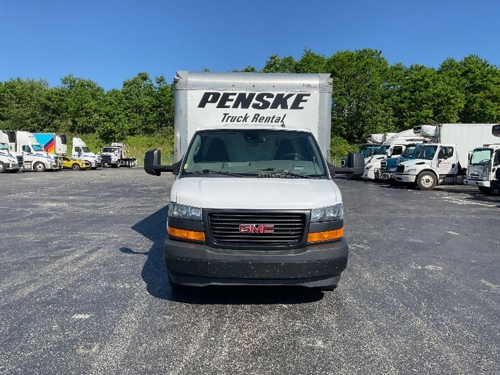 Light Duty Box Truck-Light and Medium Duty Trucks-GMC-2022-Savana G33903-Mount Pleasant-PA-57,513\n\t\tmiles-$ 40,000 - Image 2