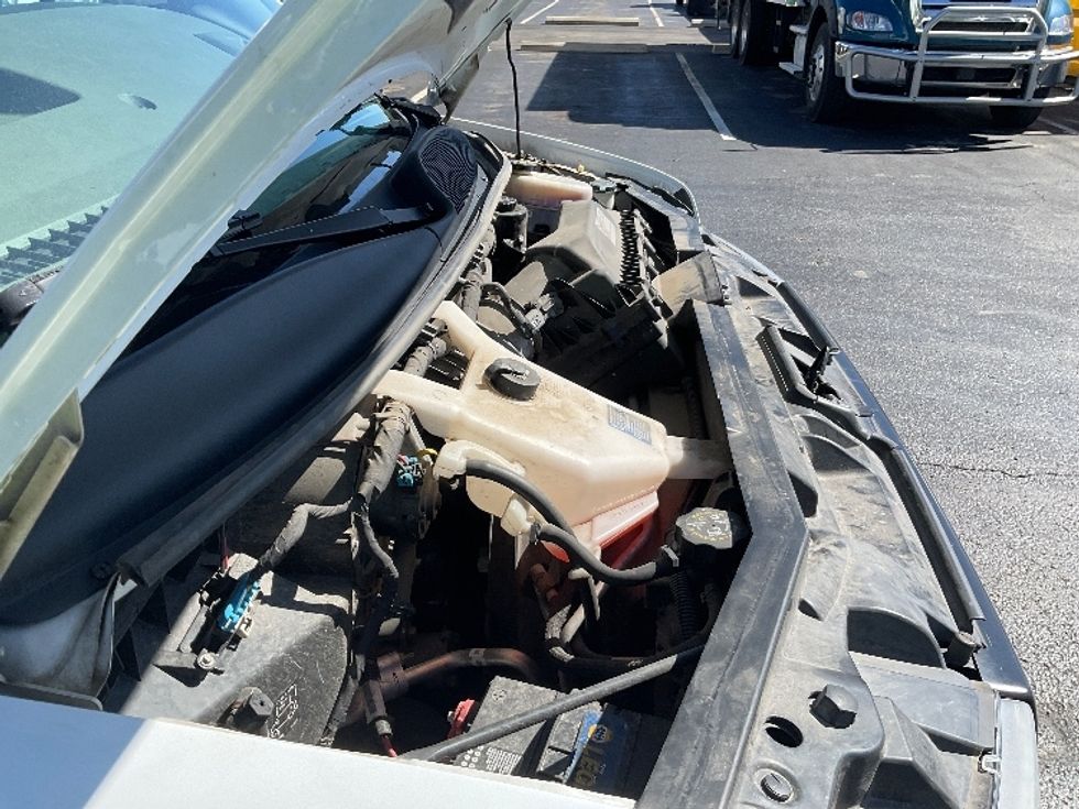 Light Duty Box Truck-Light and Medium Duty Trucks-GMC-2022-Savana G33903-Mount Pleasant-PA-57,513\n\t\tmiles-$ 40,000 - Image 23