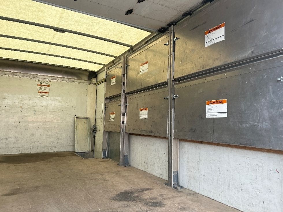 Light Duty Box Truck-Light and Medium Duty Trucks-GMC-2022-Savana G33903-Murfreesboro-TN-59,724\n\t\tmiles-$ 40,500 - Image 11