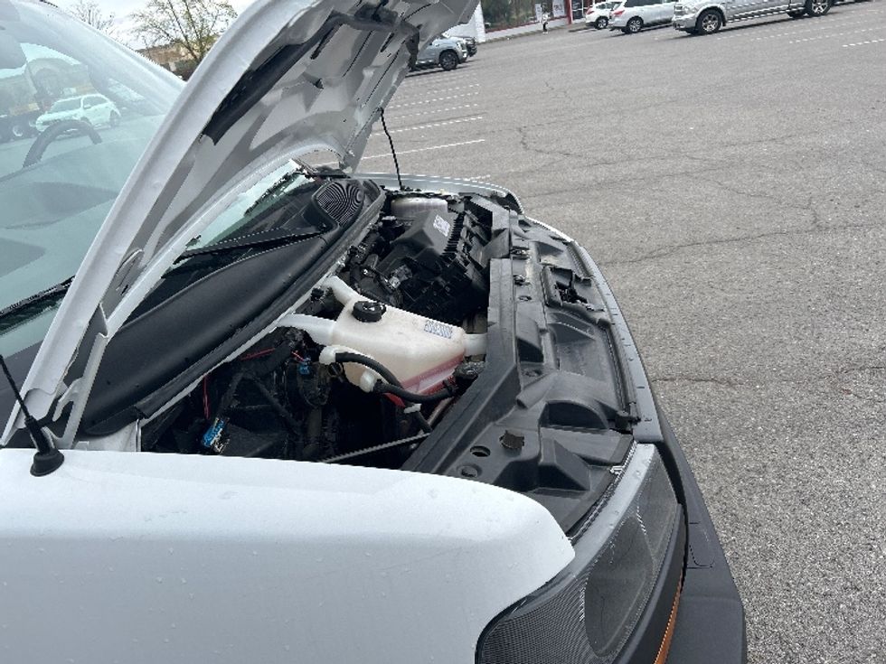 Light Duty Box Truck-Light and Medium Duty Trucks-GMC-2022-Savana G33903-Murfreesboro-TN-59,724\n\t\tmiles-$ 40,500 - Image 22