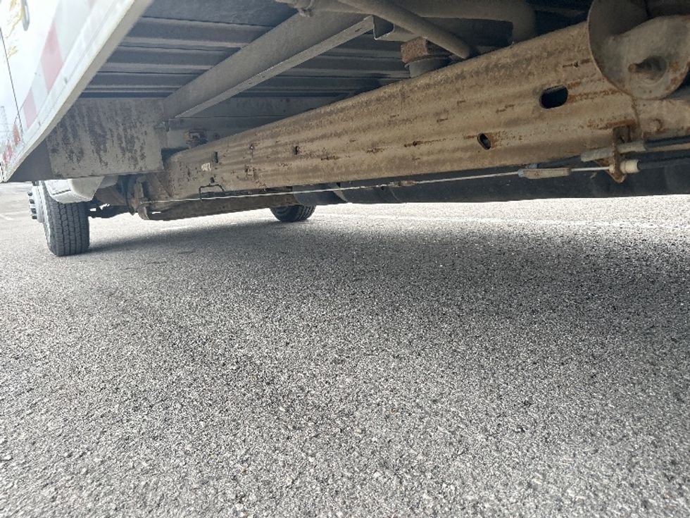 Light Duty Box Truck-Light and Medium Duty Trucks-GMC-2022-Savana G33903-Murfreesboro-TN-59,724\n\t\tmiles-$ 40,500 - Image 5