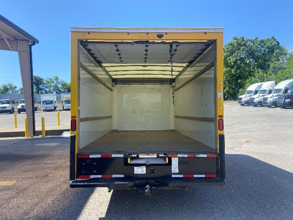 Light Duty Box Truck-Light and Medium Duty Trucks-GMC-2022-Savana G33903-Nashville (Mount Juliet)-TN-80,734\n\t\tmiles-$ 29,500 - Image 8