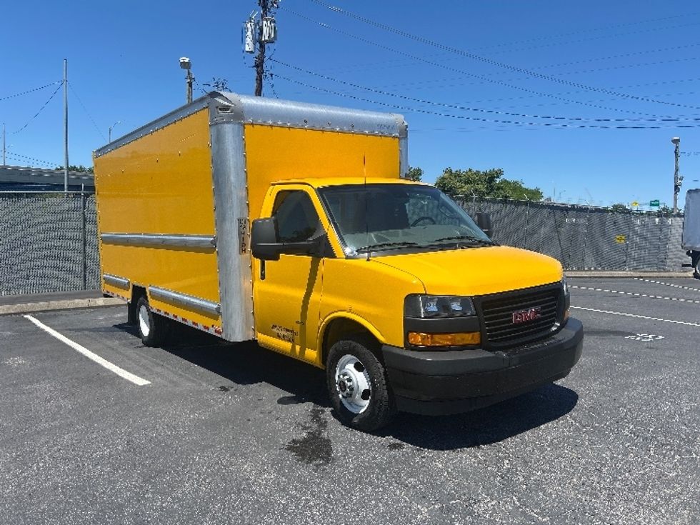 Light Duty Box Truck-Light and Medium Duty Trucks-GMC-2022-Savana G33903-Nashville (Mount Juliet)-TN-83,910\n\t\tmiles-$ 29,250 - Image 1