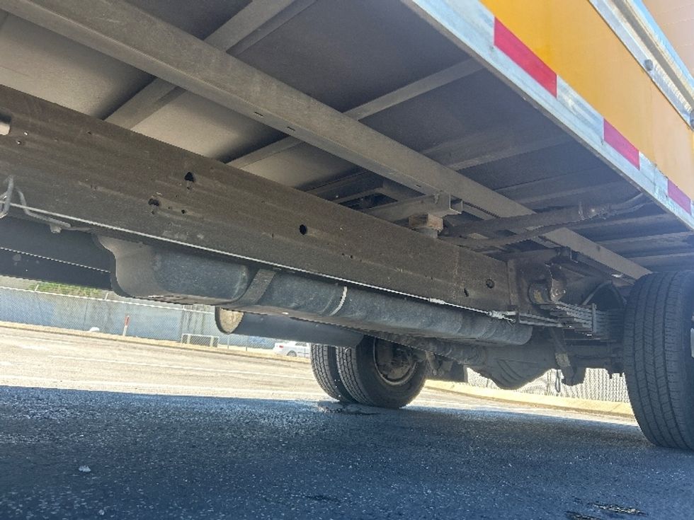 Light Duty Box Truck-Light and Medium Duty Trucks-GMC-2022-Savana G33903-Nashville (Mount Juliet)-TN-83,910\n\t\tmiles-$ 29,250 - Image 5