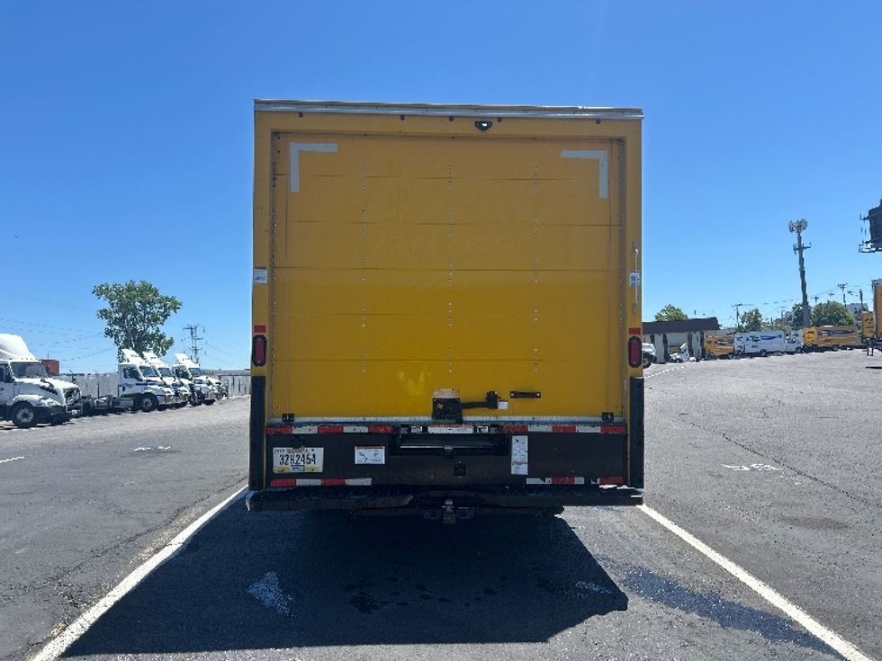 Light Duty Box Truck-Light and Medium Duty Trucks-GMC-2022-Savana G33903-Nashville (Mount Juliet)-TN-83,910\n\t\tmiles-$ 29,250 - Image 7