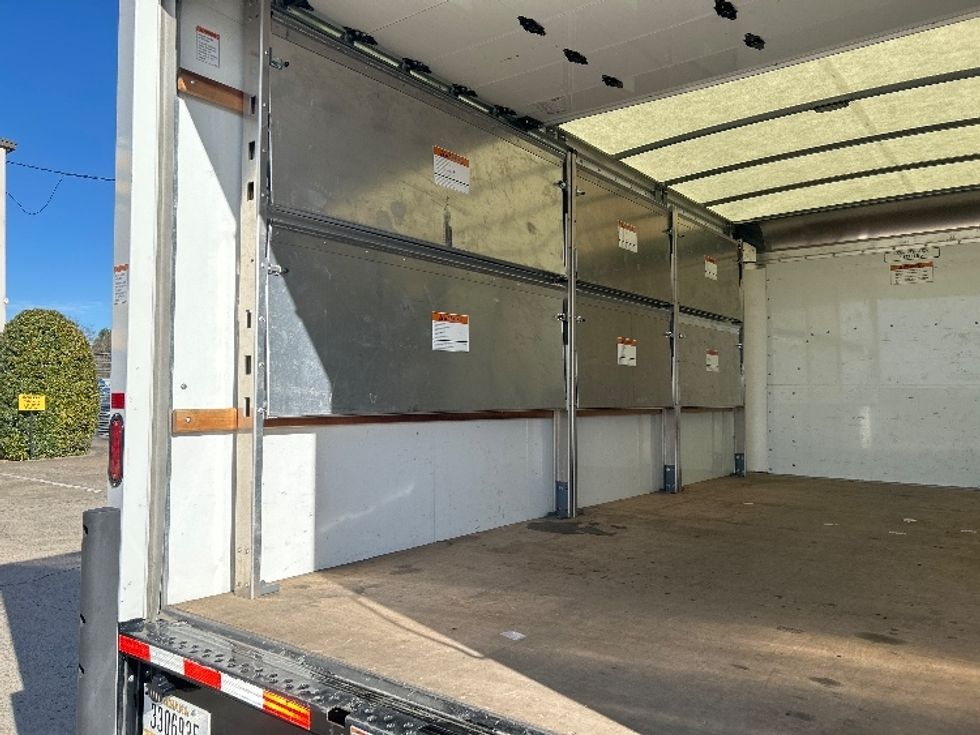 Light Duty Box Truck-Light and Medium Duty Trucks-GMC-2022-Savana G33903-Nashville-TN-22,080\n\t\tmiles-$ 51,750 - Image 11