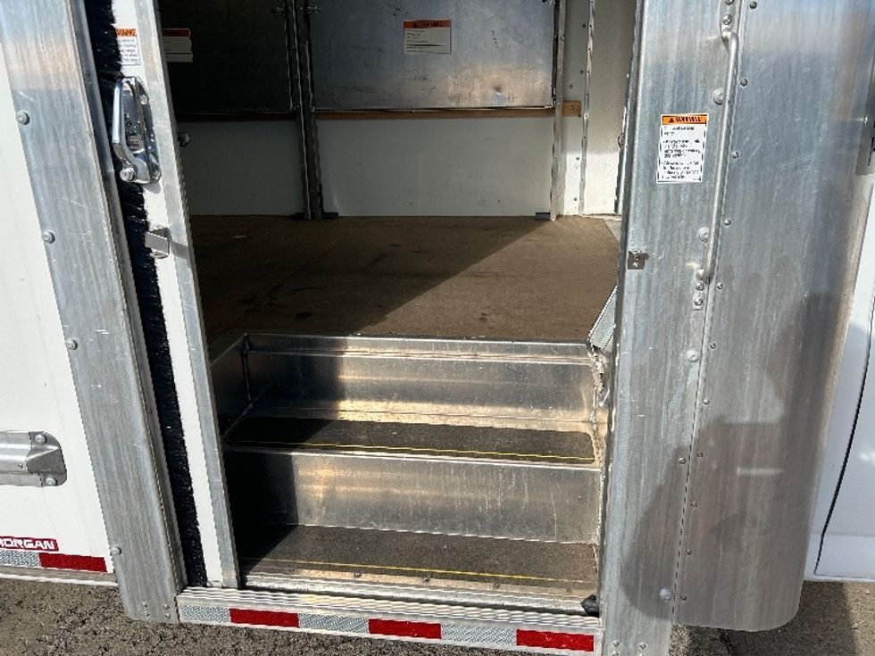 Light Duty Box Truck-Light and Medium Duty Trucks-GMC-2022-Savana G33903-Nashville-TN-22,080\n\t\tmiles-$ 51,750 - Image 26