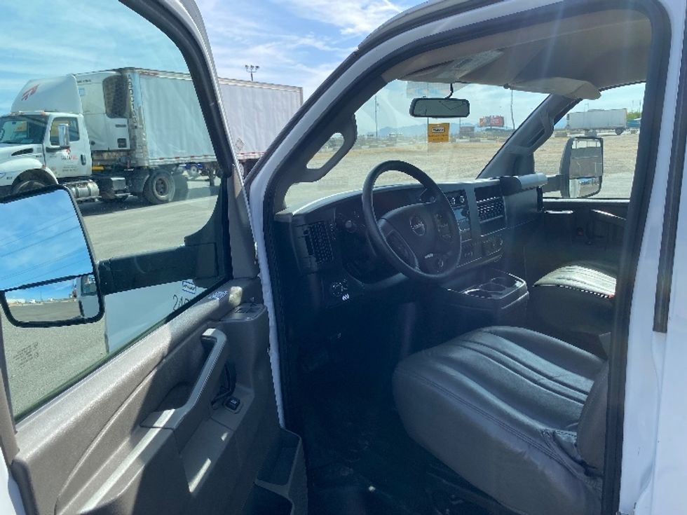 Light Duty Box Truck-Light and Medium Duty Trucks-GMC-2022-Savana G33903-National City-CA-49,958\n\t\tmiles-$ 39,750 - Image 16