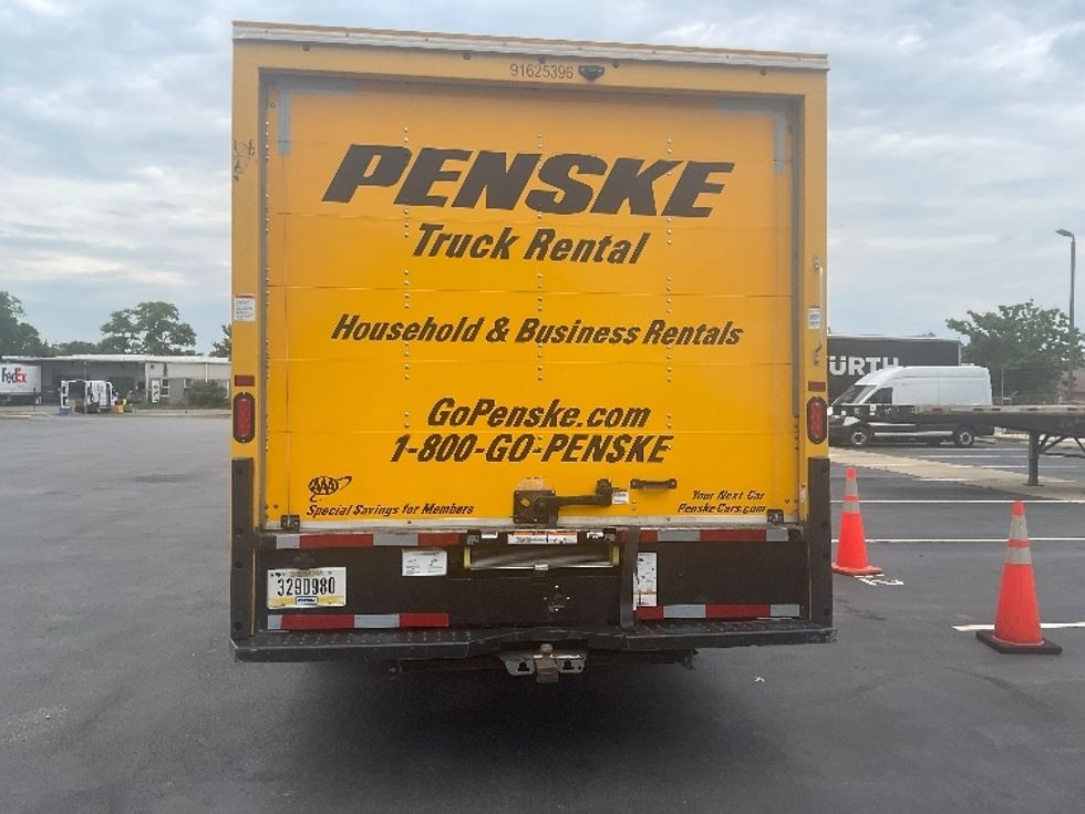 Light Duty Box Truck-Light and Medium Duty Trucks-GMC-2022-Savana G33903-New Castle-DE-119,369\n\t\tmiles-$ 24,500 - Image 7