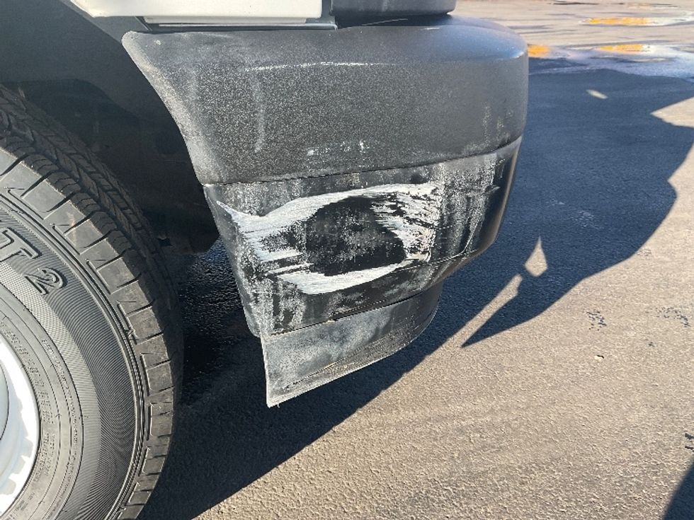 Light Duty Box Truck-Light and Medium Duty Trucks-GMC-2022-Savana G33903-New Castle-DE-32,924\n\t\tmiles-$ 46,750 - Image 27