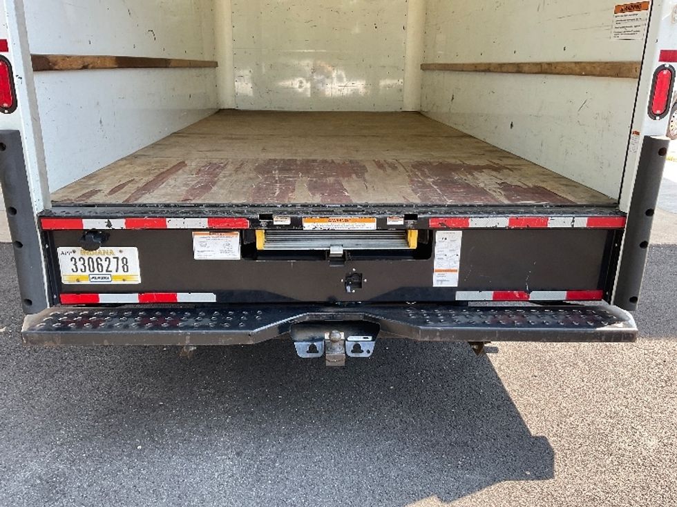 Light Duty Box Truck-Light and Medium Duty Trucks-GMC-2022-Savana G33903-New Castle-DE-69,766\n\t\tmiles-$ 34,250 - Image 10