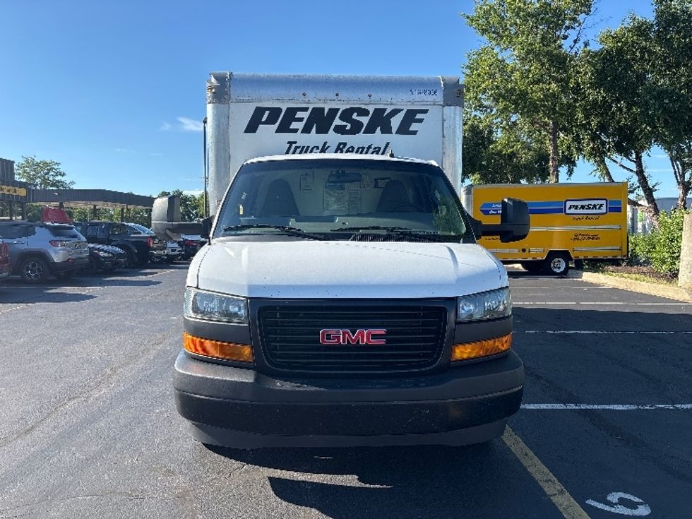 Light Duty Box Truck-Light and Medium Duty Trucks-GMC-2022-Savana G33903-New Castle-DE-69,766\n\t\tmiles-$ 34,250 - Image 2