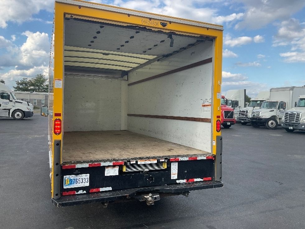 Light Duty Box Truck-Light and Medium Duty Trucks-GMC-2022-Savana G33903-New Castle-DE-79,615\n\t\tmiles-$ 28,500 - Image 11