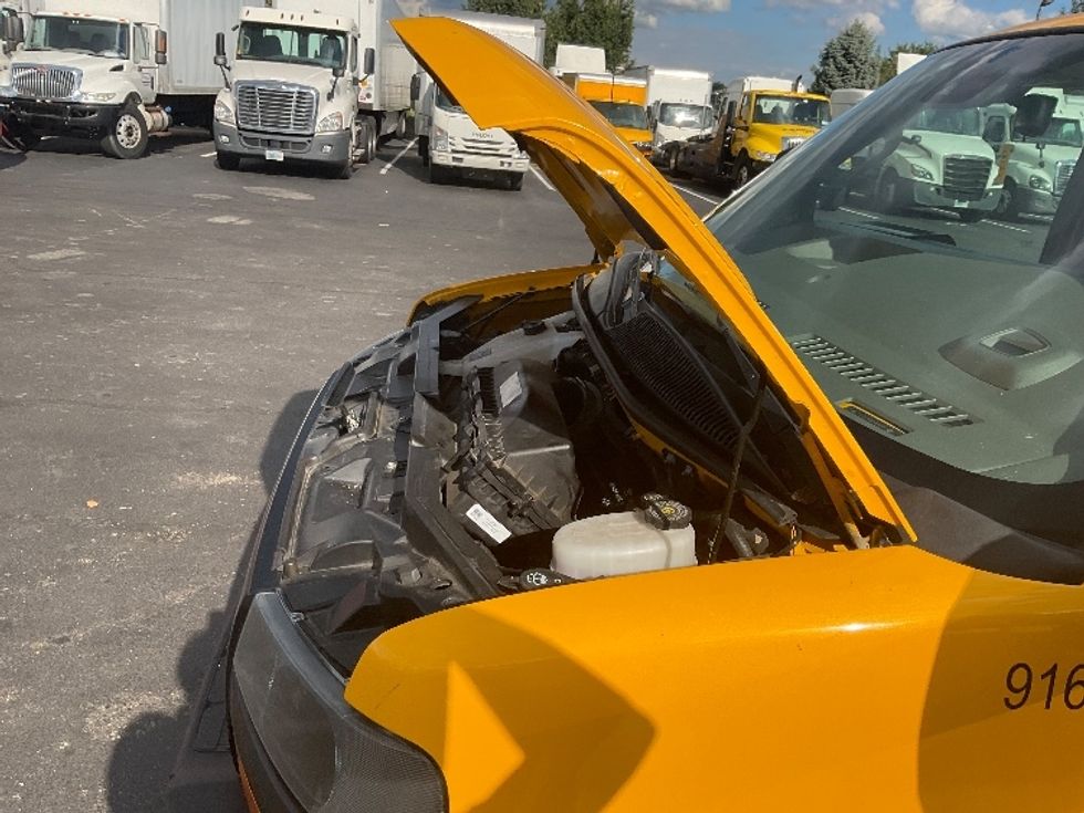 Light Duty Box Truck-Light and Medium Duty Trucks-GMC-2022-Savana G33903-New Castle-DE-79,615\n\t\tmiles-$ 28,500 - Image 24