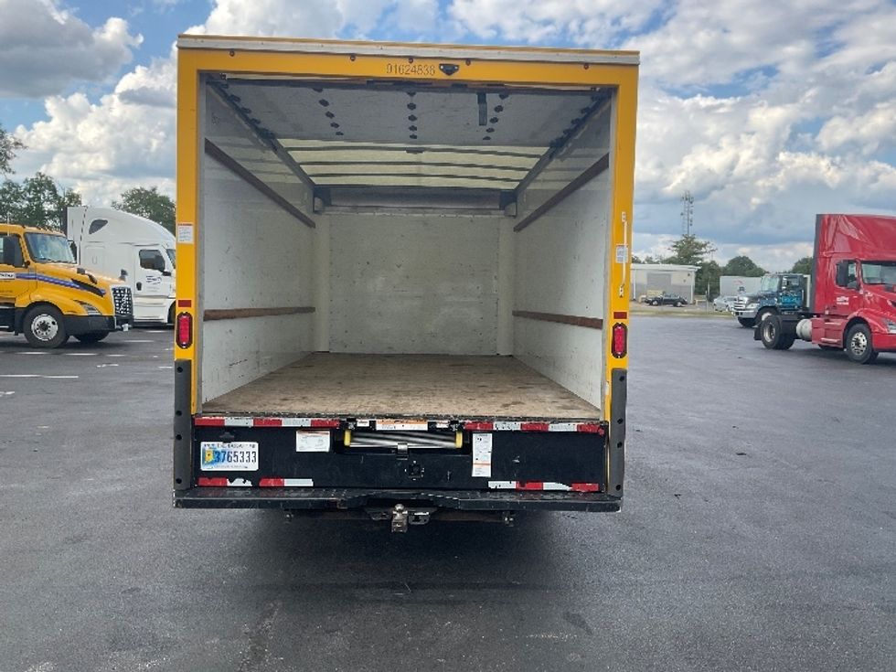 Light Duty Box Truck-Light and Medium Duty Trucks-GMC-2022-Savana G33903-New Castle-DE-79,615\n\t\tmiles-$ 28,500 - Image 8