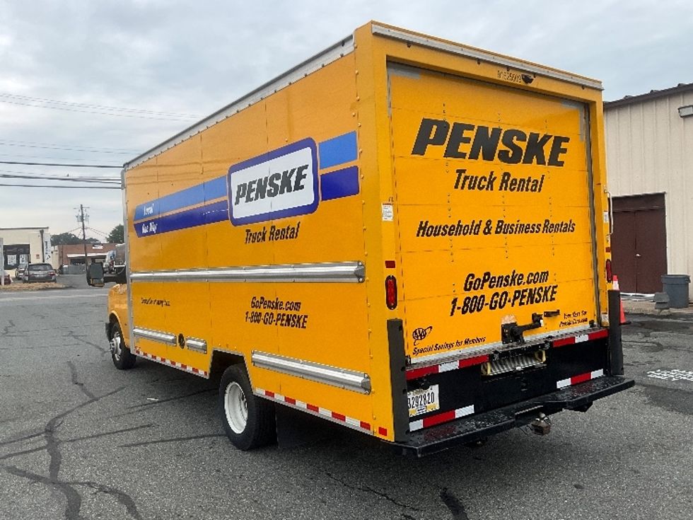 Light Duty Box Truck-Light and Medium Duty Trucks-GMC-2022-Savana G33903-New Castle-DE-87,954\n\t\tmiles-$ 29,000 - Image 6