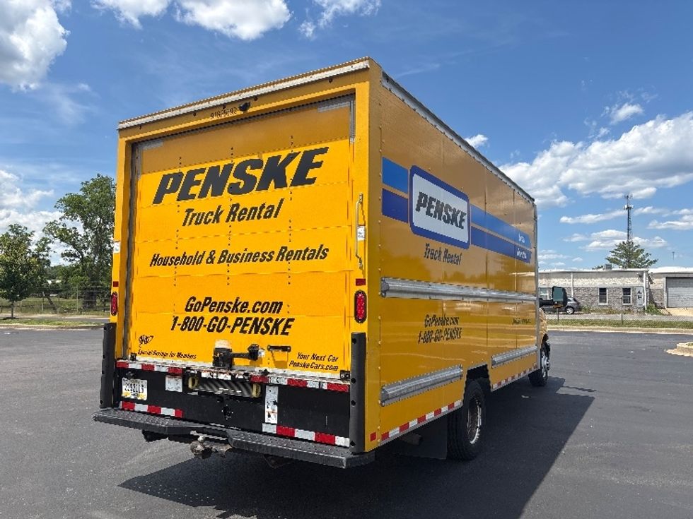 Light Duty Box Truck-Light and Medium Duty Trucks-GMC-2022-Savana G33903-New Castle-DE-99,201\n\t\tmiles-$ 27,750 - Image 13