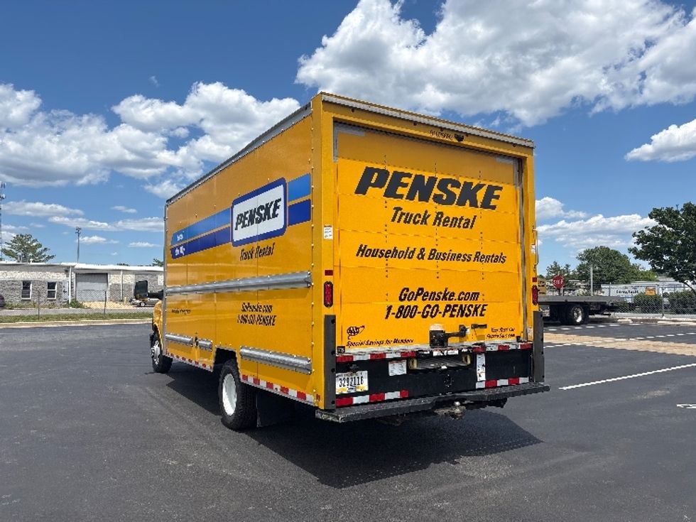 Light Duty Box Truck-Light and Medium Duty Trucks-GMC-2022-Savana G33903-New Castle-DE-99,201\n\t\tmiles-$ 27,750 - Image 6
