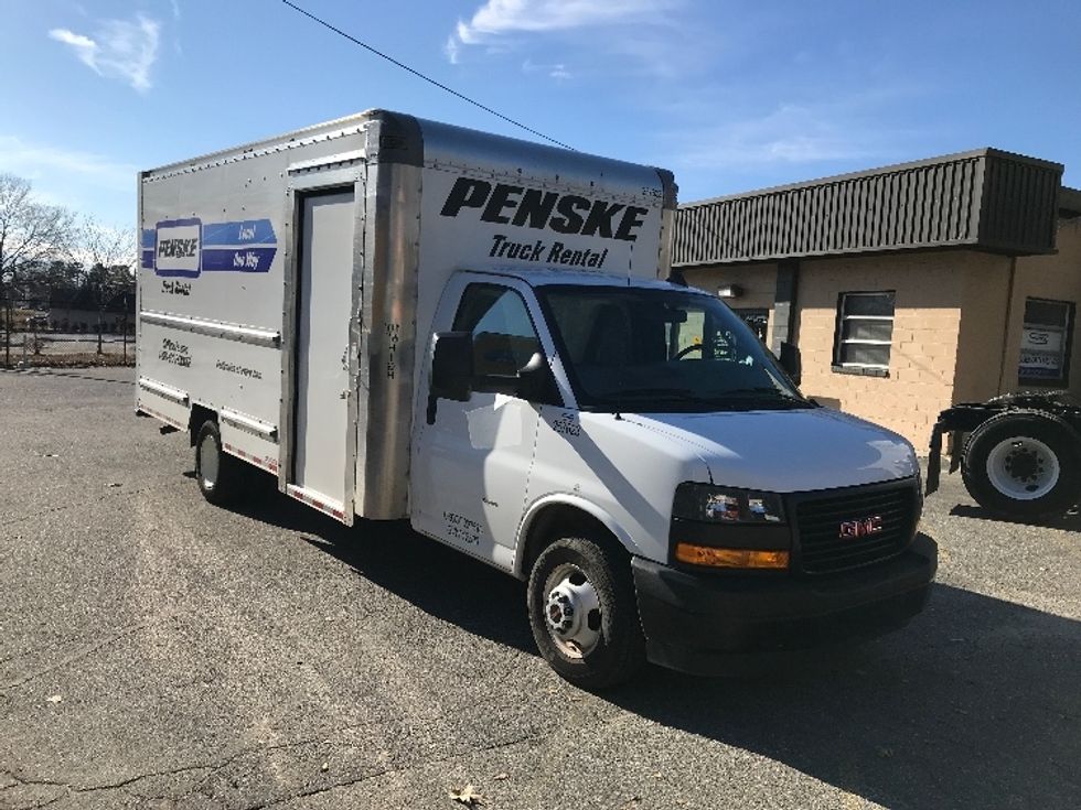 Light Duty Box Truck-Light and Medium Duty Trucks-GMC-2022-Savana G33903-Newport News-VA-28,453\n\t\tmiles-$ 51,750 - Image 1