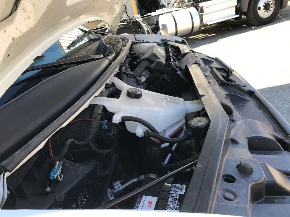 Light Duty Box Truck-Light and Medium Duty Trucks-GMC-2022-Savana G33903-Newport News-VA-28,453\n\t\tmiles-$ 51,750 - Image 22