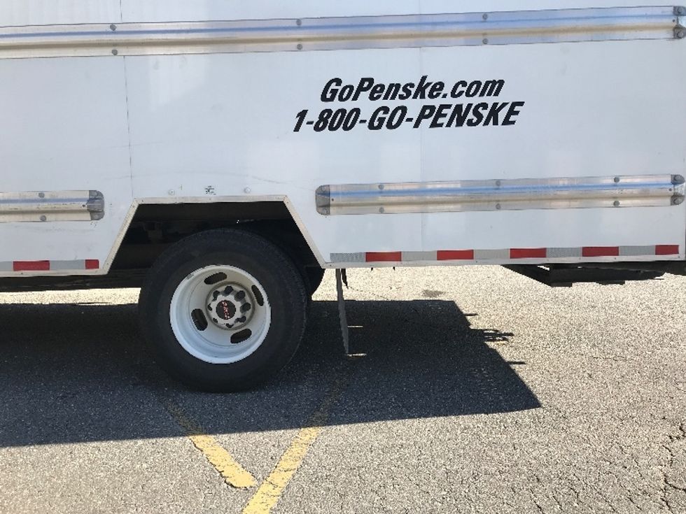 Light Duty Box Truck-Light and Medium Duty Trucks-GMC-2022-Savana G33903-Newport News-VA-28,453\n\t\tmiles-$ 51,750 - Image 24