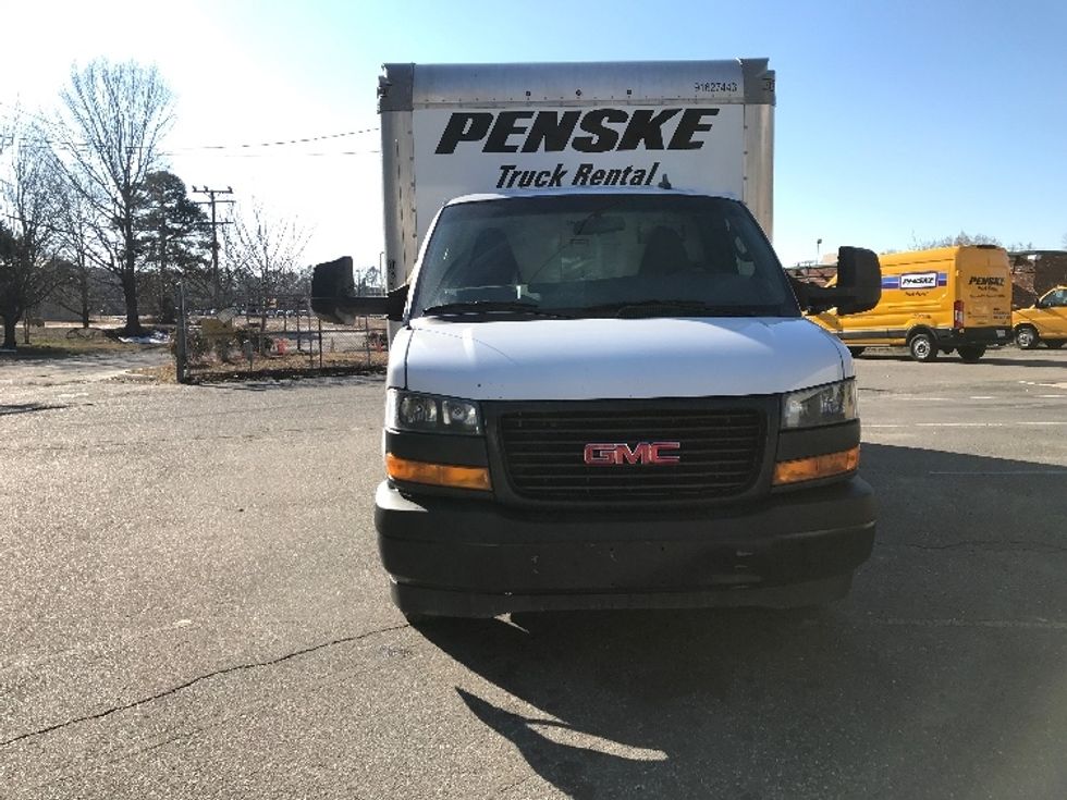 Light Duty Box Truck-Light and Medium Duty Trucks-GMC-2022-Savana G33903-Newport News-VA-28,953\n\t\tmiles-$ 51,750 - Image 2