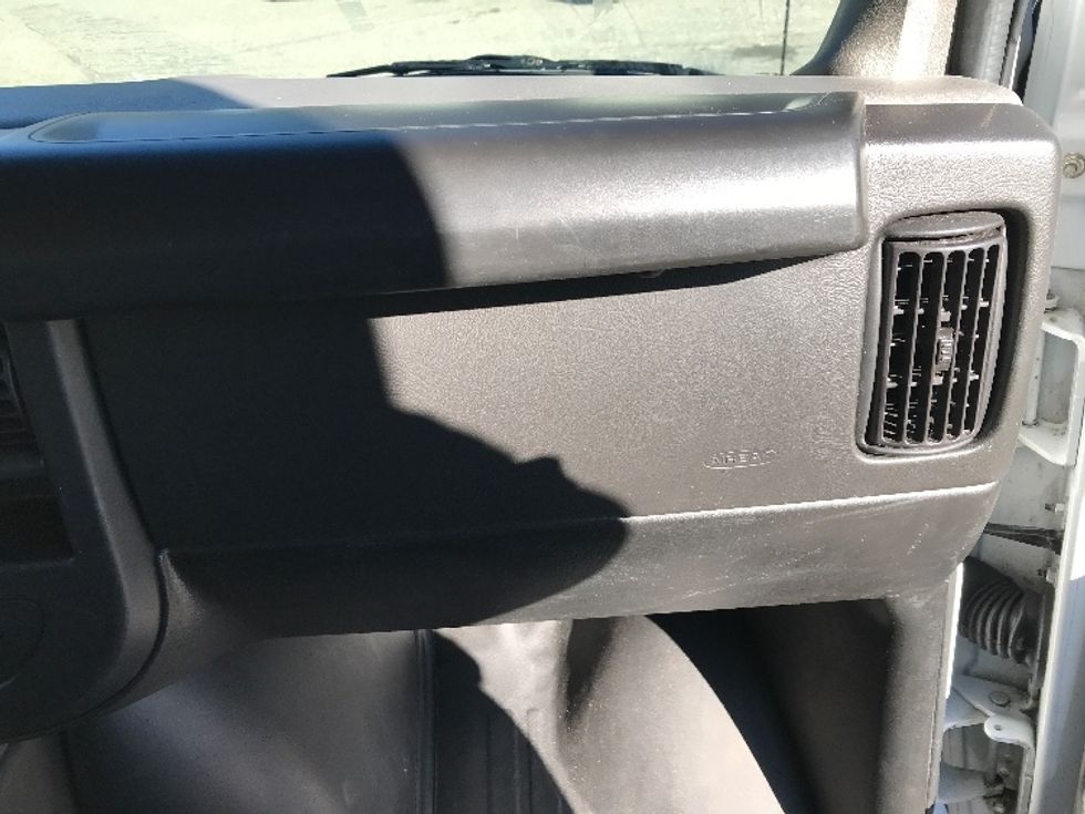 Light Duty Box Truck-Light and Medium Duty Trucks-GMC-2022-Savana G33903-Newport News-VA-28,953\n\t\tmiles-$ 51,750 - Image 20