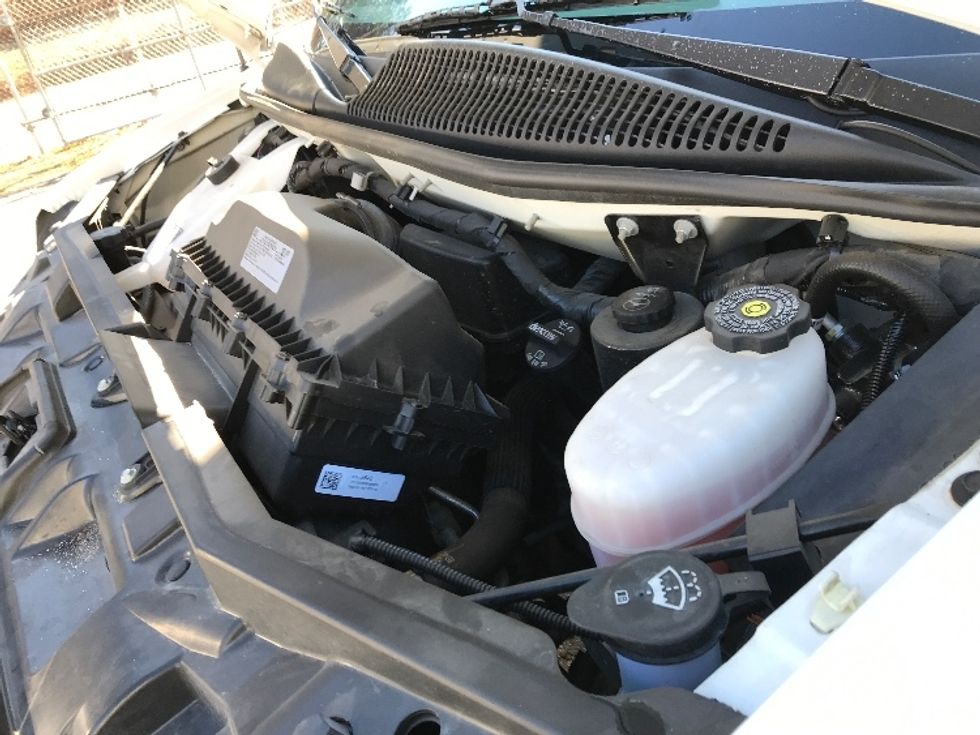 Light Duty Box Truck-Light and Medium Duty Trucks-GMC-2022-Savana G33903-Newport News-VA-28,953\n\t\tmiles-$ 51,750 - Image 23