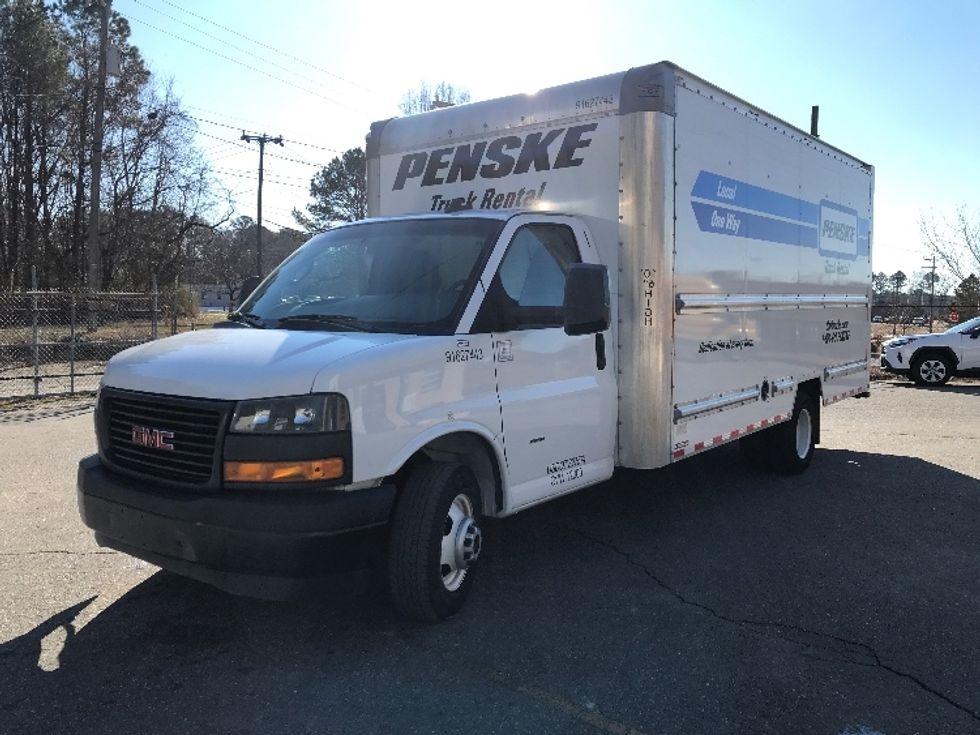 Light Duty Box Truck-Light and Medium Duty Trucks-GMC-2022-Savana G33903-Newport News-VA-28,953\n\t\tmiles-$ 51,750 - Image 3