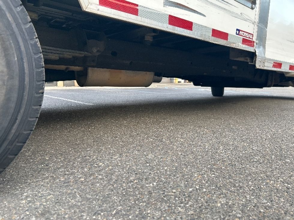 Light Duty Box Truck-Light and Medium Duty Trucks-GMC-2022-Savana G33903-Newport News-VA-44,777\n\t\tmiles-$ 43,750 - Image 14