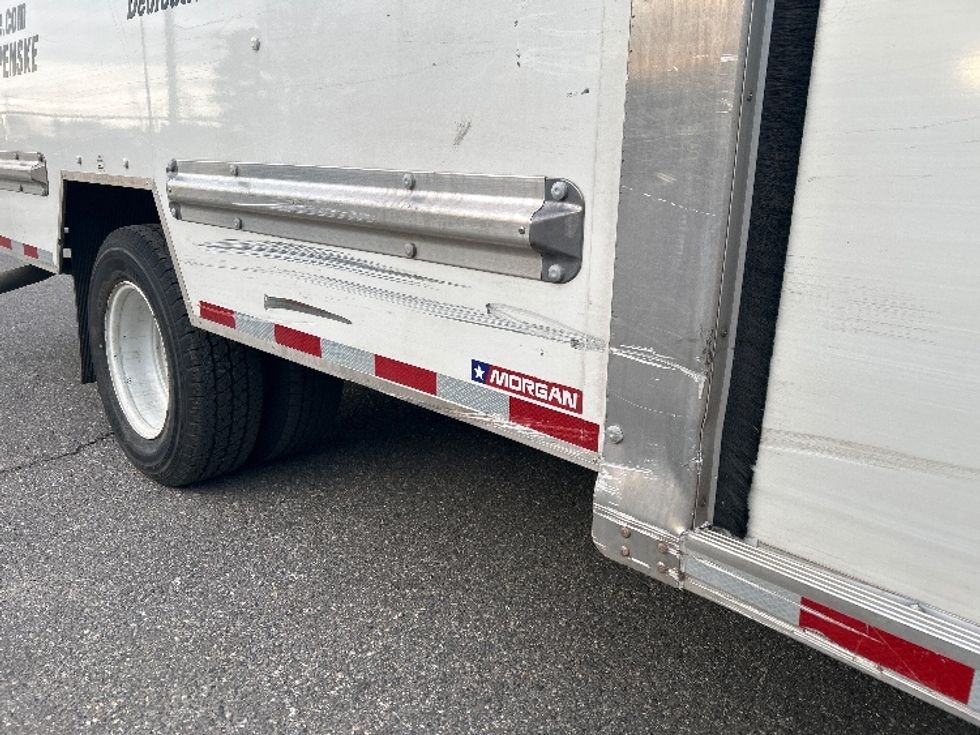 Light Duty Box Truck-Light and Medium Duty Trucks-GMC-2022-Savana G33903-Newport News-VA-44,777\n\t\tmiles-$ 43,750 - Image 26