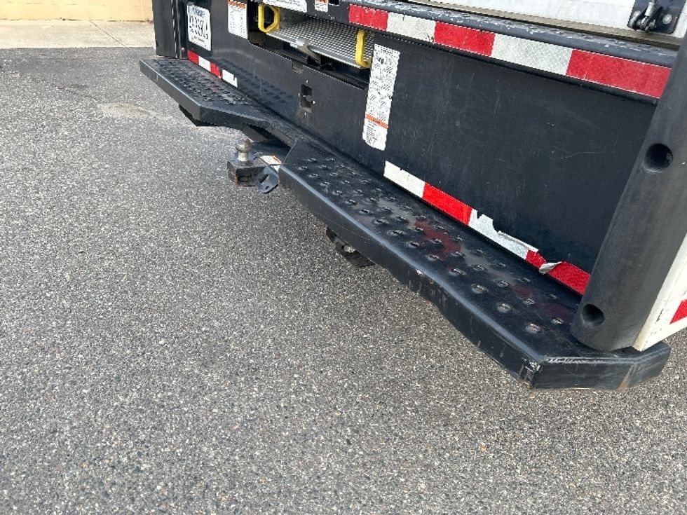 Light Duty Box Truck-Light and Medium Duty Trucks-GMC-2022-Savana G33903-Newport News-VA-44,777\n\t\tmiles-$ 43,750 - Image 28