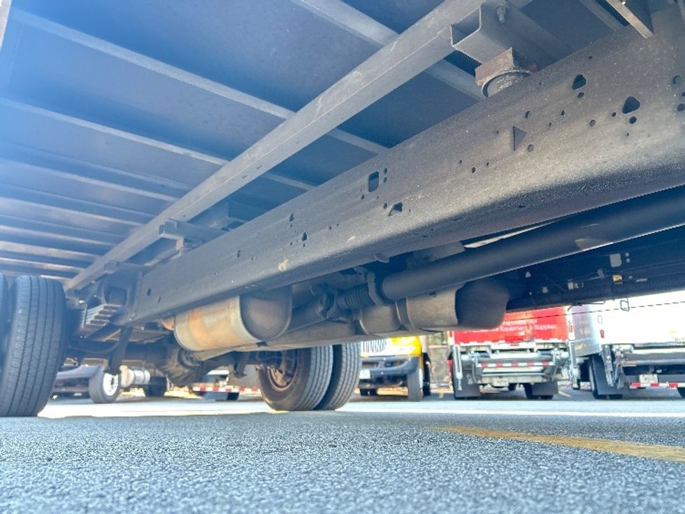 Light Duty Box Truck-Light and Medium Duty Trucks-GMC-2022-Savana G33903-Norcross-GA-109,935\n\t\tmiles-$ 28,750 - Image 14