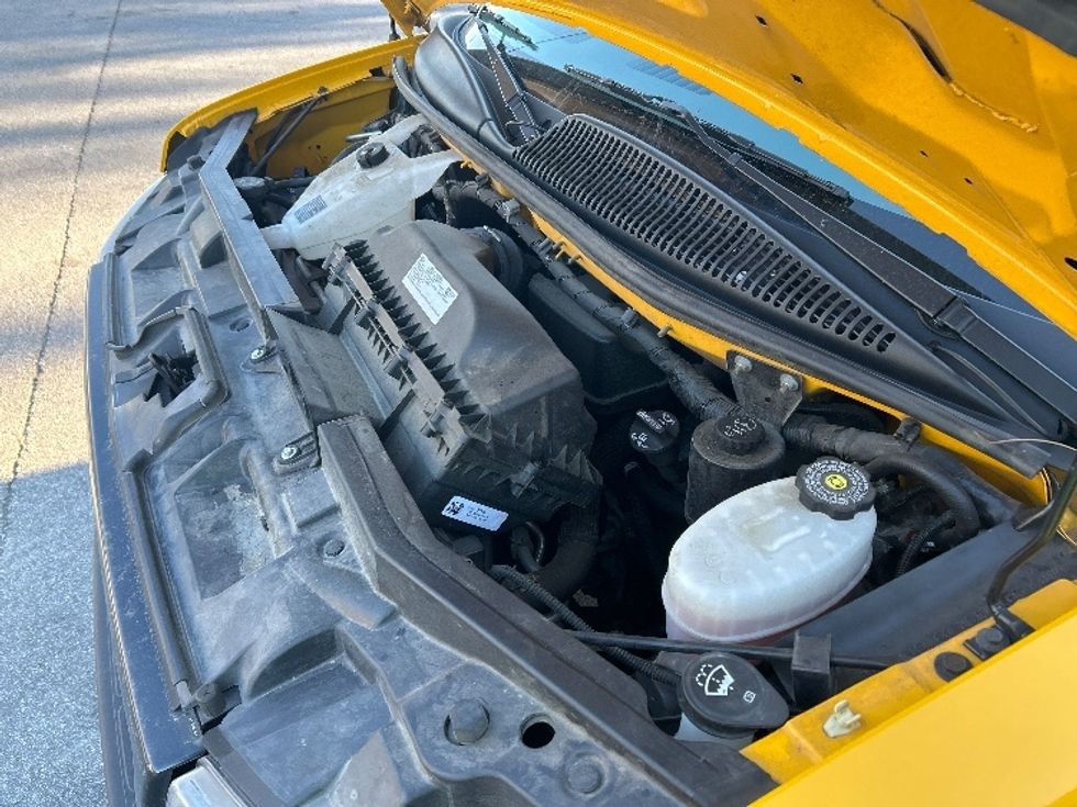 Light Duty Box Truck-Light and Medium Duty Trucks-GMC-2022-Savana G33903-Norcross-GA-109,935\n\t\tmiles-$ 28,750 - Image 24