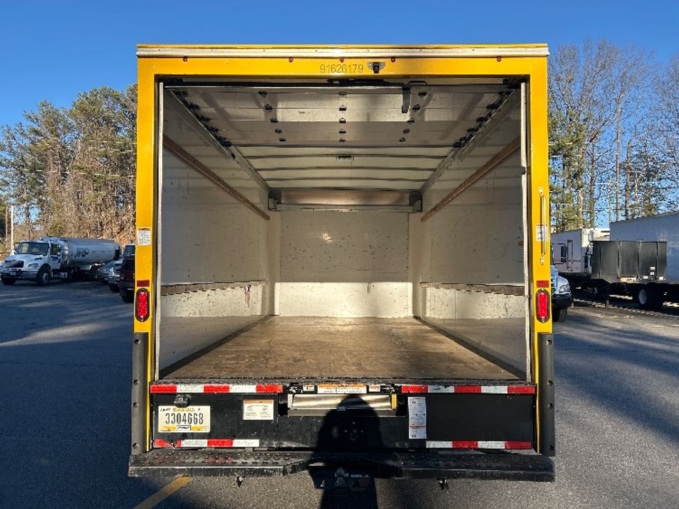 Light Duty Box Truck-Light and Medium Duty Trucks-GMC-2022-Savana G33903-Norcross-GA-109,935\n\t\tmiles-$ 28,750 - Image 8