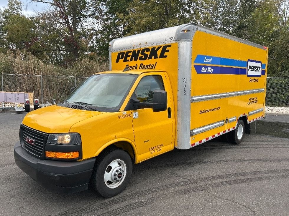 Light Duty Box Truck-Light and Medium Duty Trucks-GMC-2022-Savana G33903-North Bergen-NJ-104,572\n\t\tmiles-$ 25,750 - Image 3