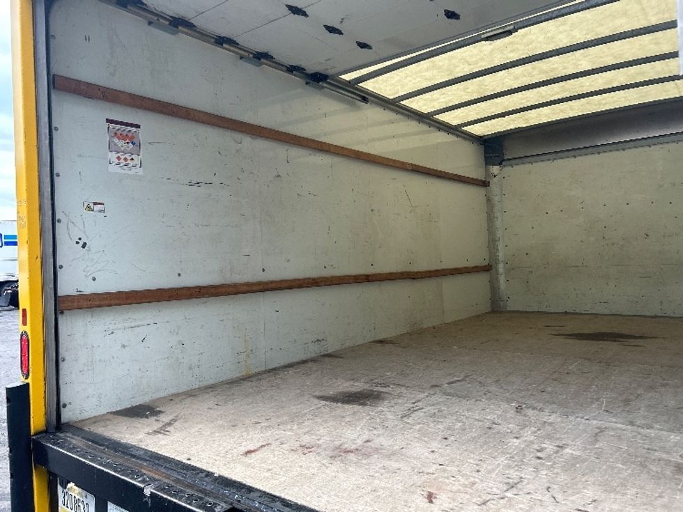 Light Duty Box Truck-Light and Medium Duty Trucks-GMC-2022-Savana G33903-North Bergen-NJ-104,572\n\t\tmiles-$ 25,750 - Image 9