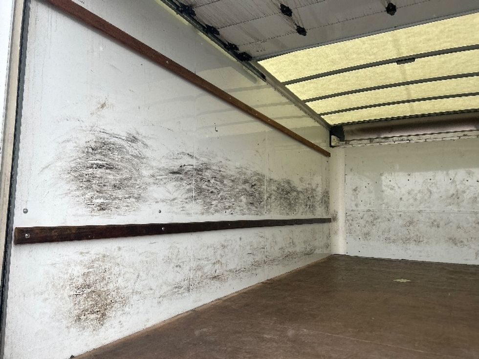 Light Duty Box Truck-Light and Medium Duty Trucks-GMC-2022-Savana G33903-Obetz-OH-100,338\n\t\tmiles-$ 33,000 - Image 11