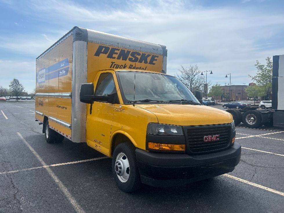 Light Duty Box Truck-Light and Medium Duty Trucks-GMC-2022-Savana G33903-Obetz-OH-68,156\n\t\tmiles-$ 33,000 - Image 1