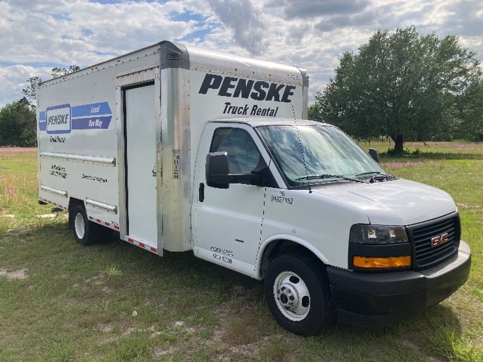 Light Duty Box Truck-Light and Medium Duty Trucks-GMC-2022-Savana G33903-Ocala-FL-50,500\n\t\tmiles-$ 40,750 - Image 3