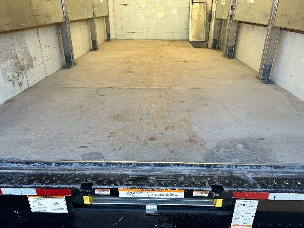 Light Duty Box Truck-Light and Medium Duty Trucks-GMC-2022-Savana G33903-Ocala-FL-59,227\n\t\tmiles-$ 42,000 - Image 10