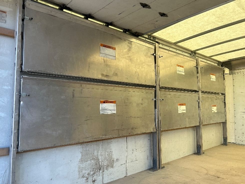 Light Duty Box Truck-Light and Medium Duty Trucks-GMC-2022-Savana G33903-Ocala-FL-59,227\n\t\tmiles-$ 42,000 - Image 11