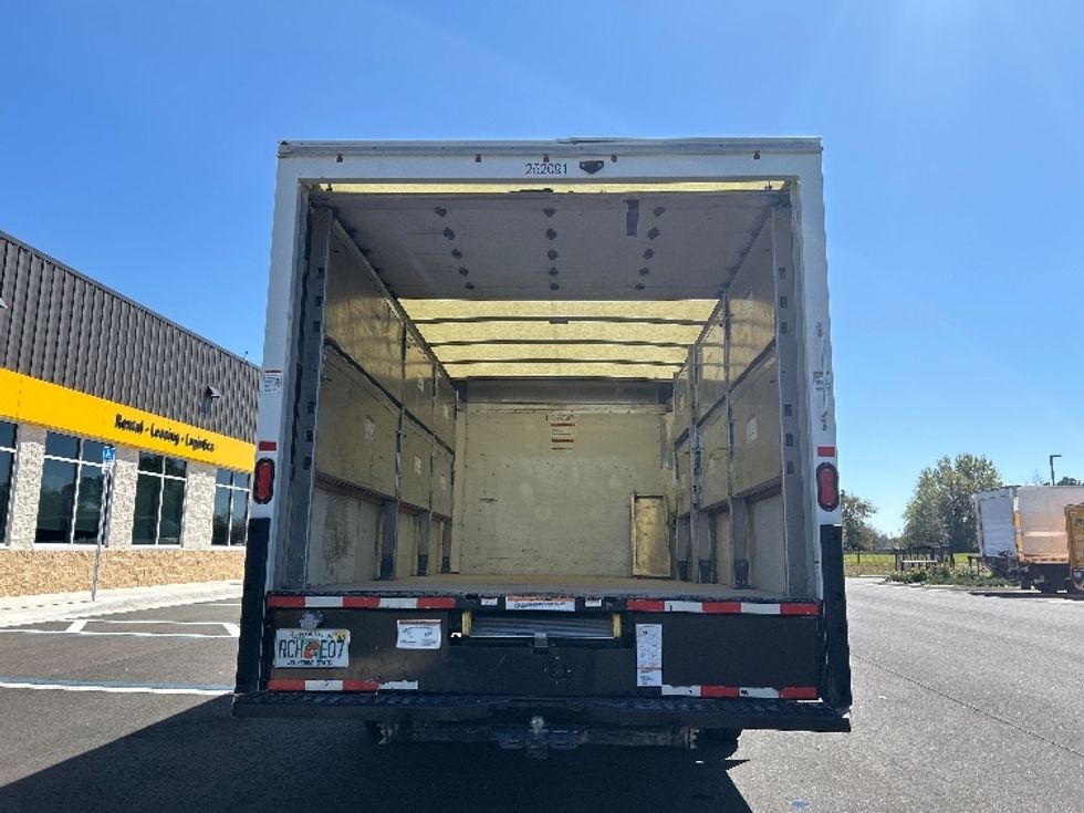 Light Duty Box Truck-Light and Medium Duty Trucks-GMC-2022-Savana G33903-Ocala-FL-59,227\n\t\tmiles-$ 42,000 - Image 8